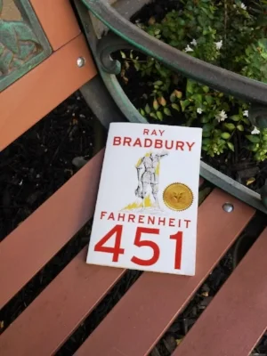 fahrenheit451cover-cindyfazzipic.jpg