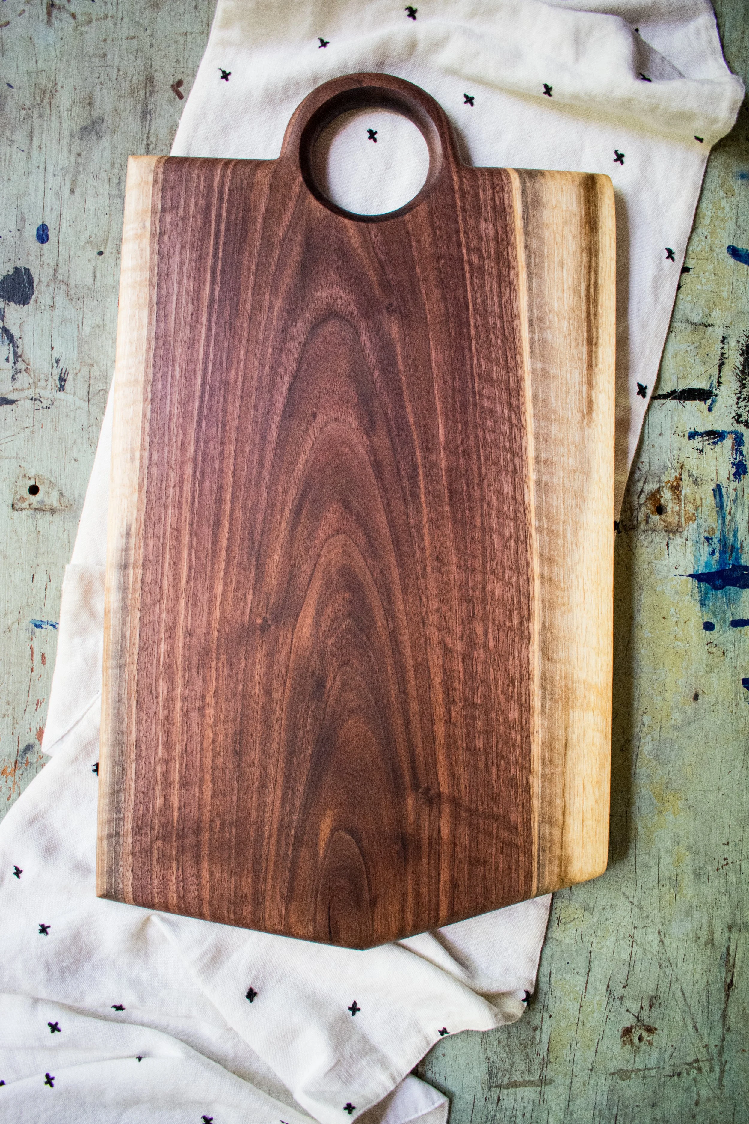 Abstract Charcuterie Board (Walnut)