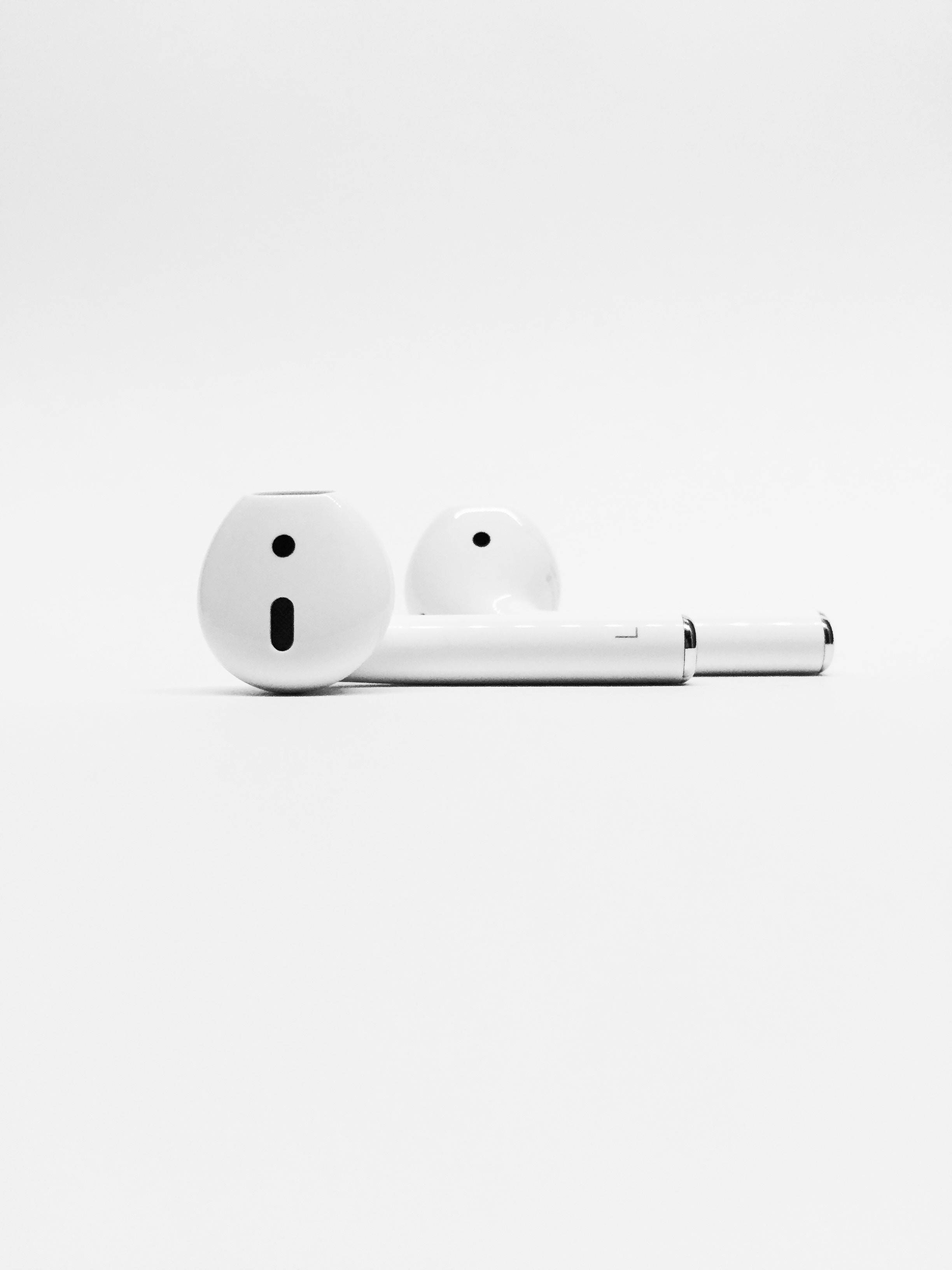 Airpods.jpg