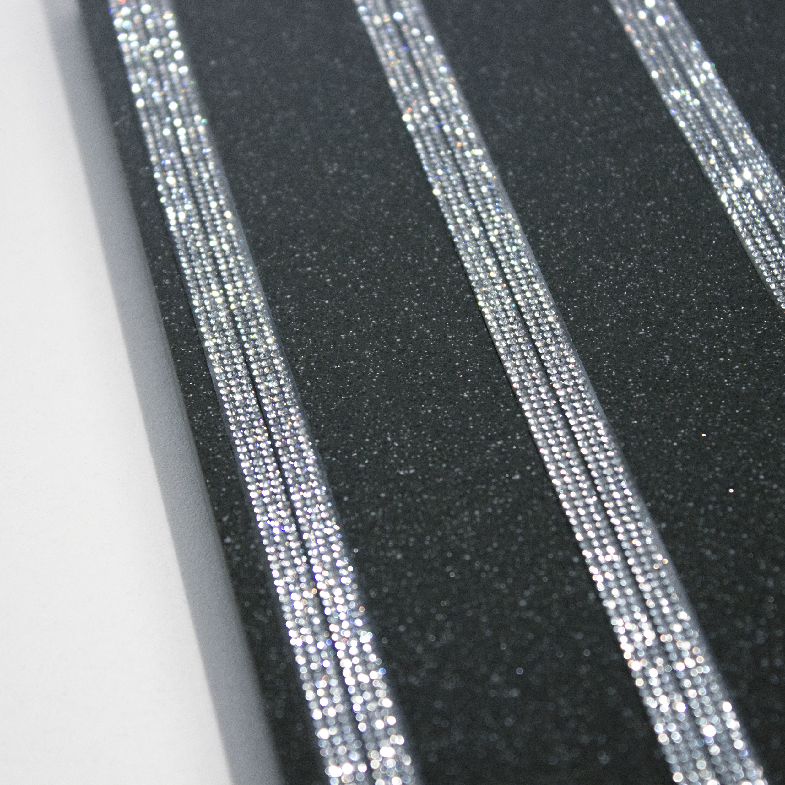3 Crystal Bandings on Solid Surface.JPG