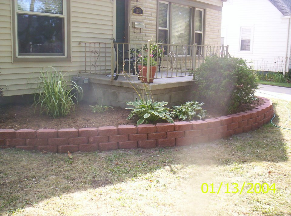 retaining wall2.jpg