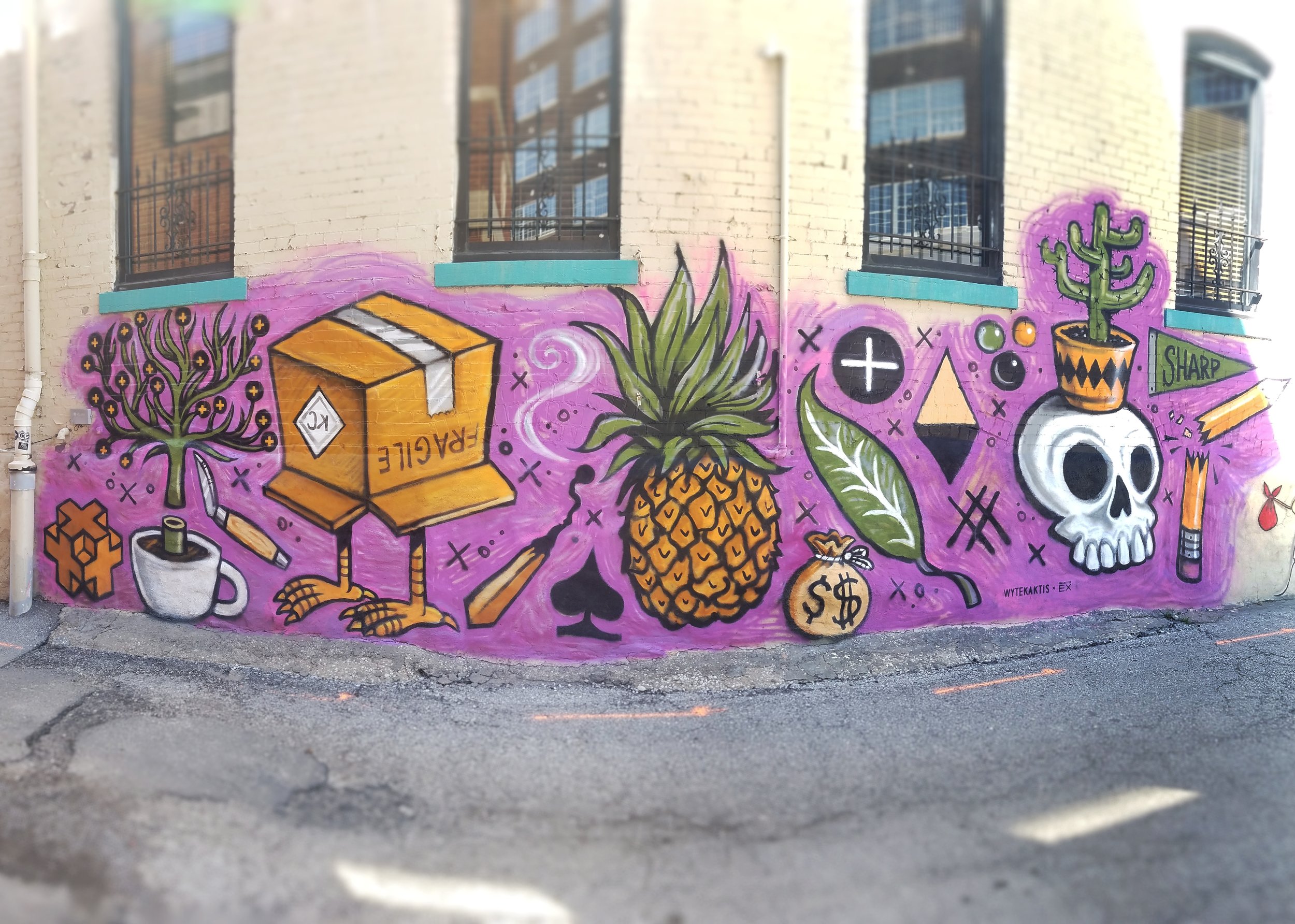 Johnny Nomath + Wyte KaKtis