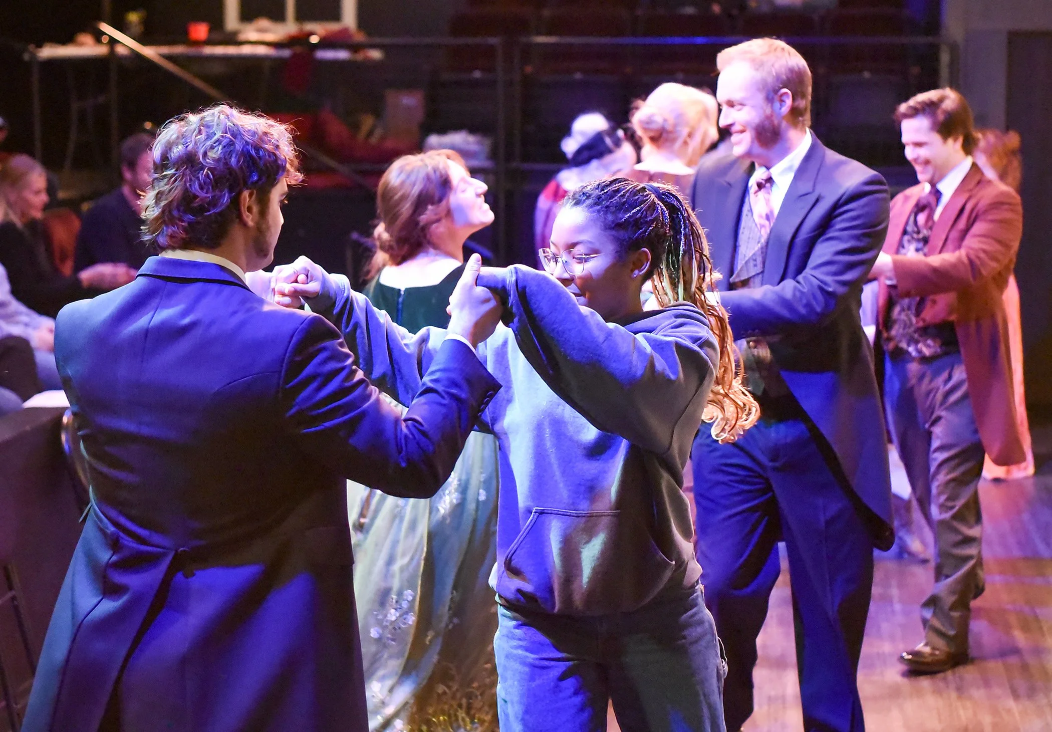 Christmas Cracker 2024_Dancing with Audience_photo Alan Chapman.JPG