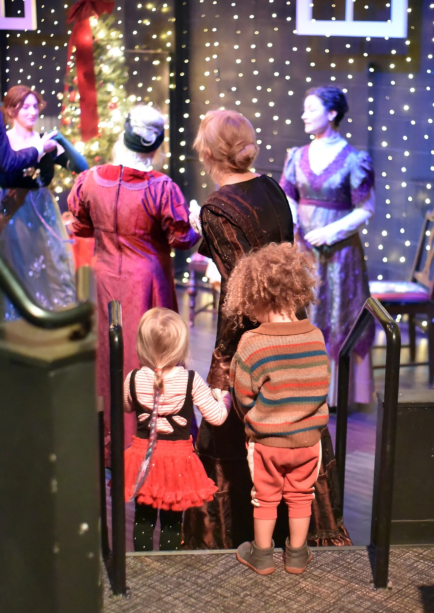 Christmas Cracker 2024_photo Alan Chapman.JPG