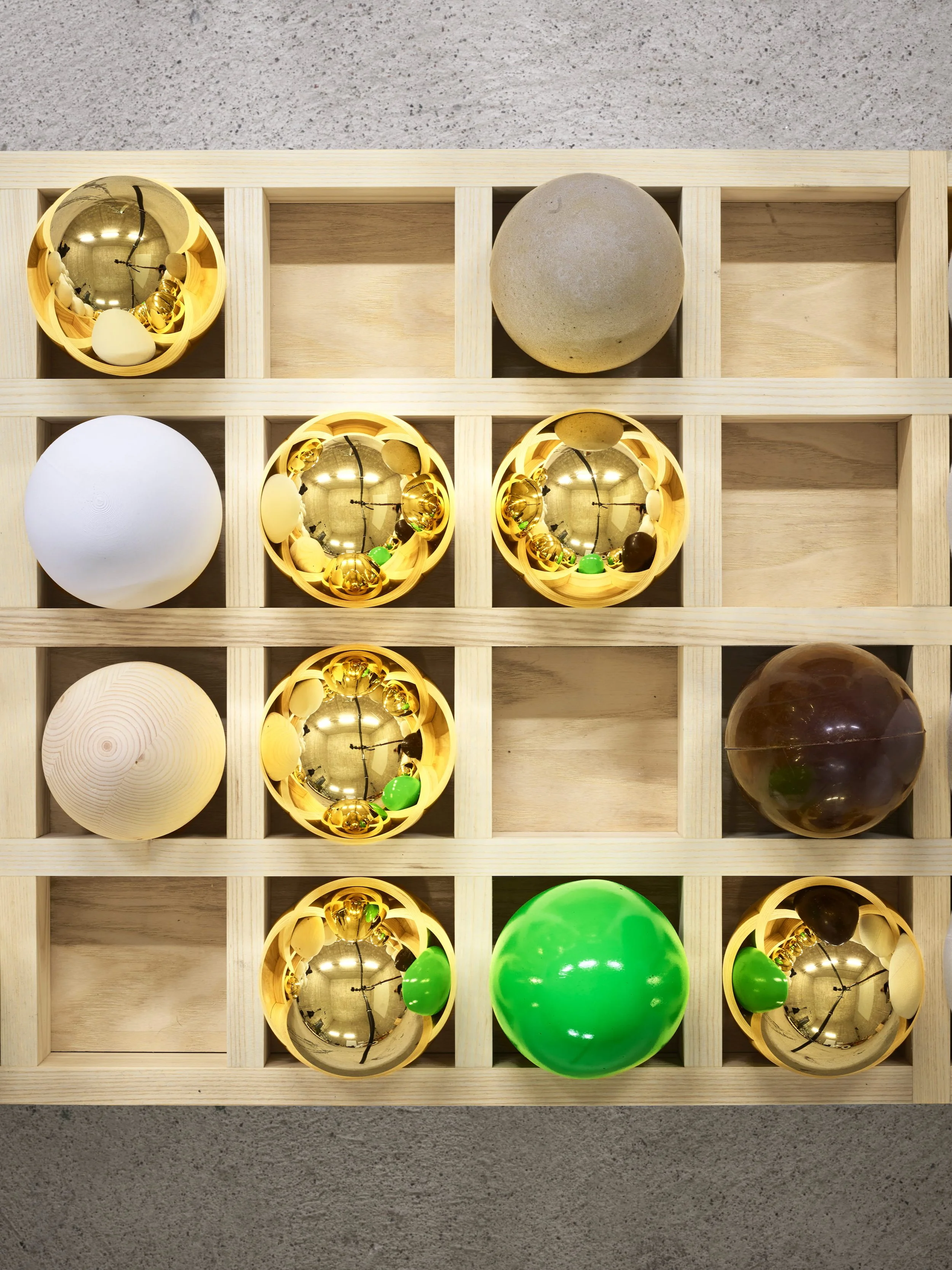 220118_Open_Studio_Guldägg_Pelle-Bergström_04_ovan_egg_211-2560.jpg