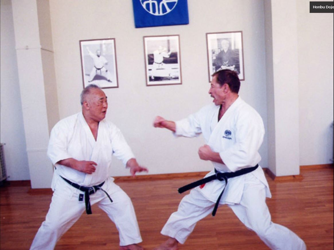 6-Kumite-Honbu-Dojo-Athens-1998.jpg