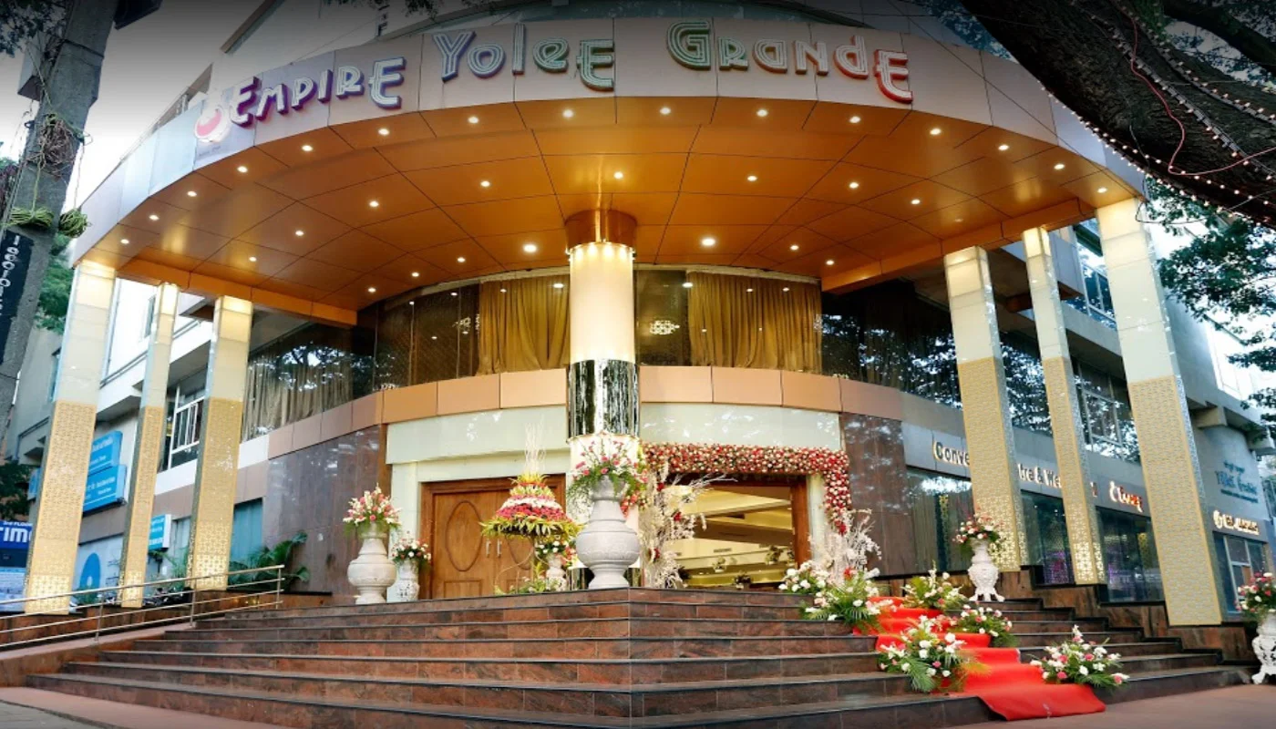 empire-yolee-grande-banquet-hall-thumb.jpg