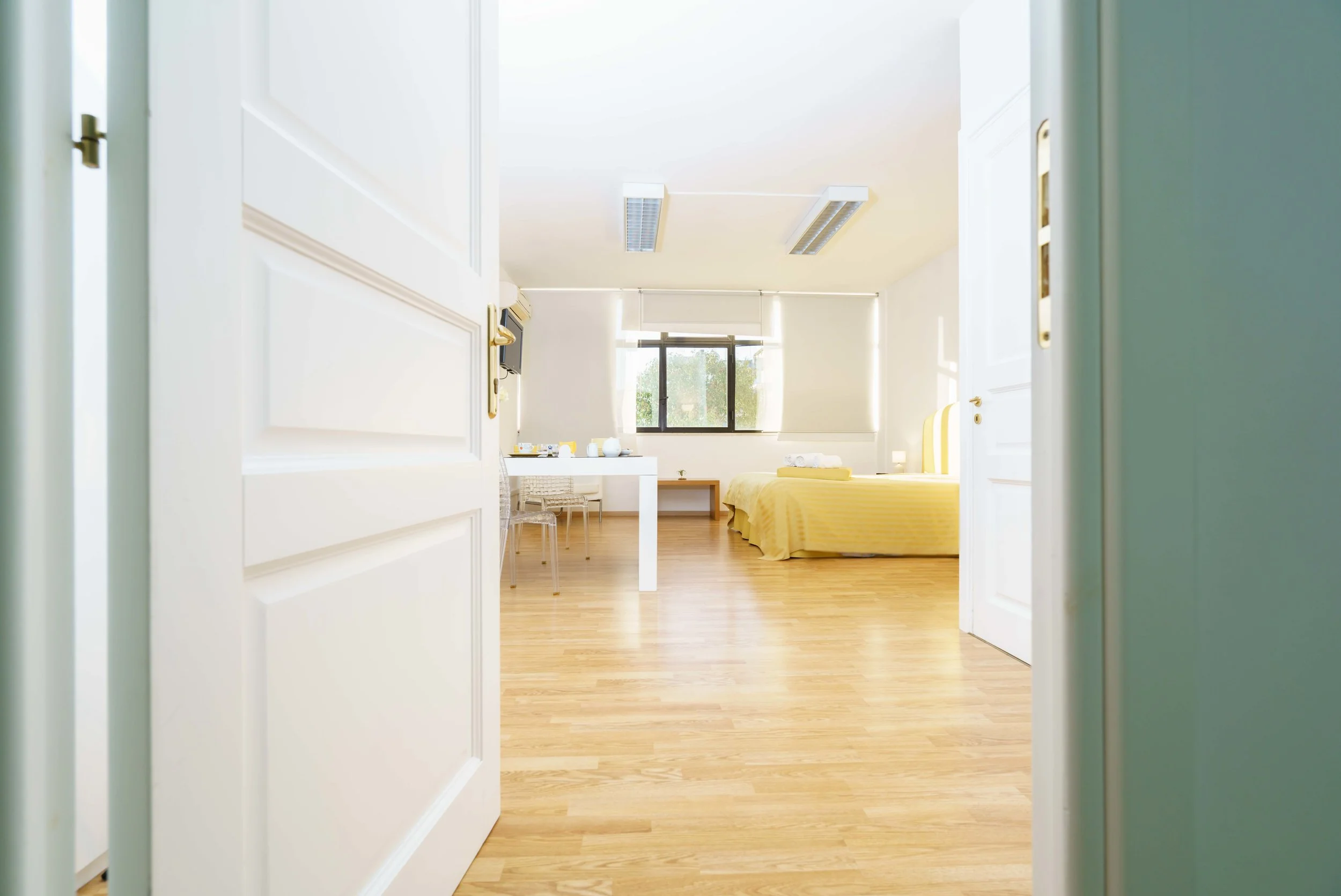 Yellow Suite #27_.jpg