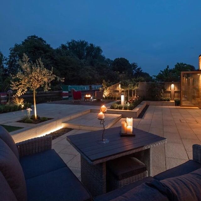 Stunning setting overlooking the canal in Hertfordshire #gardendesign #garden #landscape #gardenlighting #canal #planting