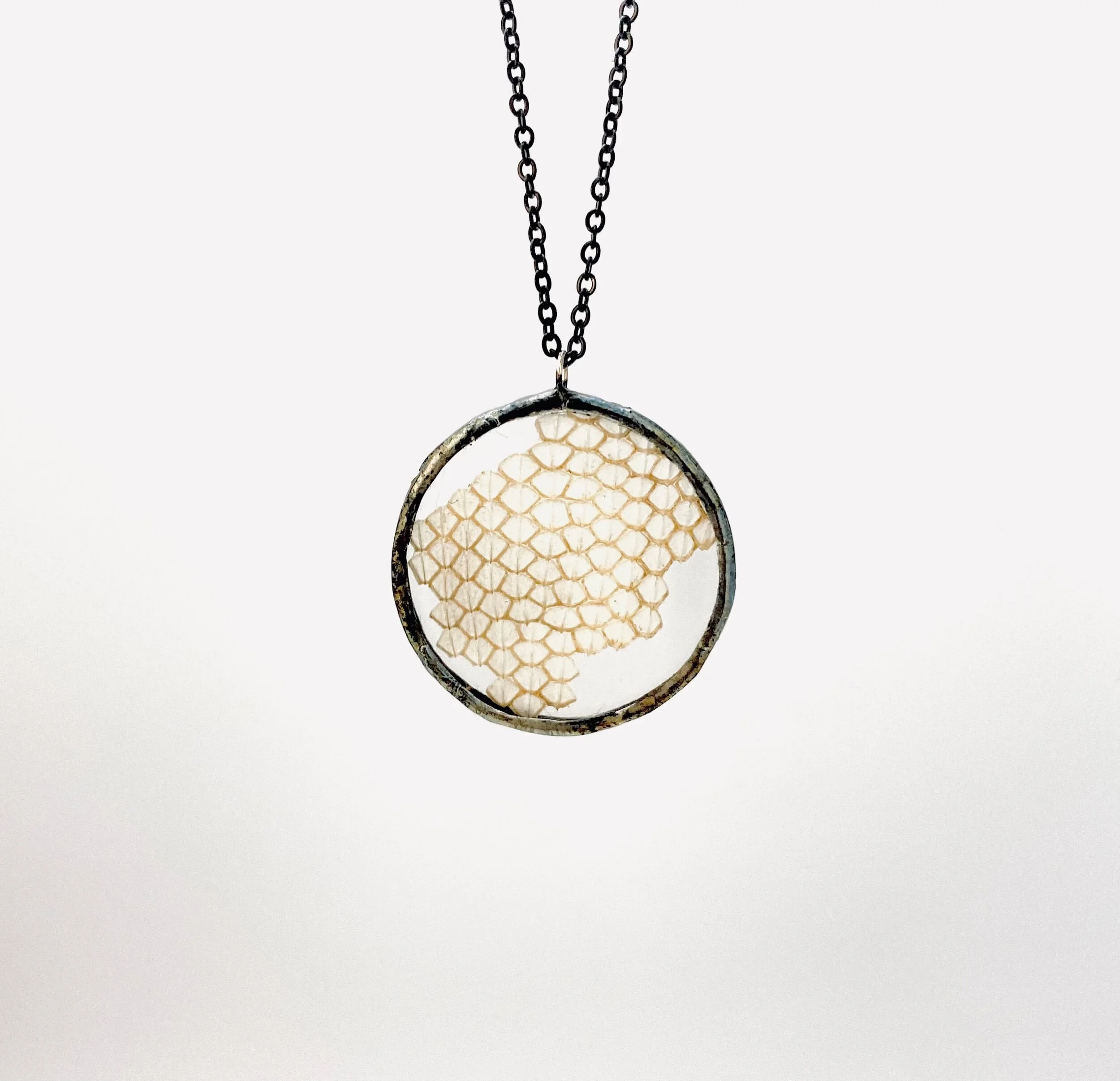 F62D9F3C-65FF-448F-853F-EE9017A24C61