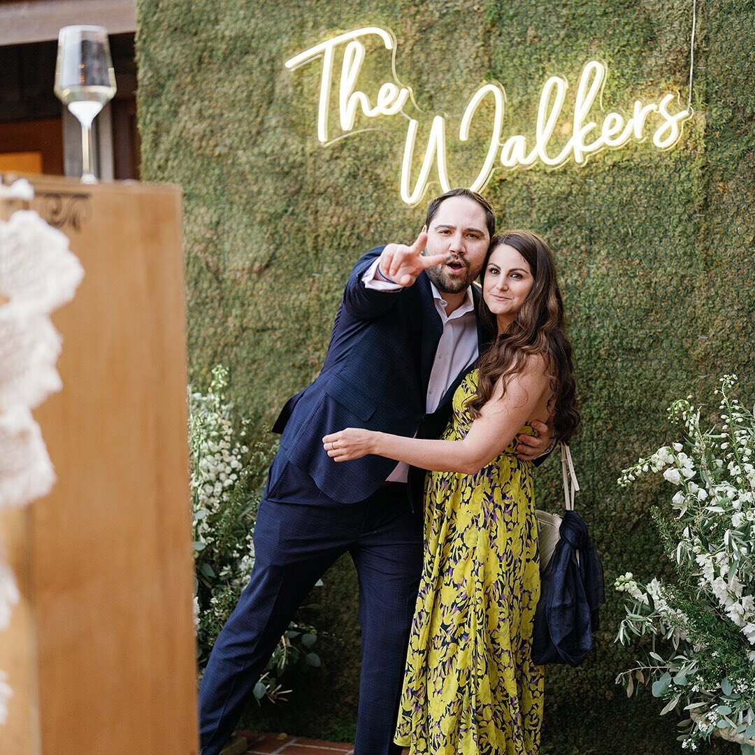 ✌️&amp; ❤️ Everyone!

📸 credit: @paigevaughnphoto 
Moss wall credit: @seascapeflowers 

Other Vendor lineup:
Venue: @gardenerranch 
Coordinator: @eeventsco 
Rentals: @chiceventrentals 
Entertainment: @belmontentertainment 
Catering: @paradisecaterin