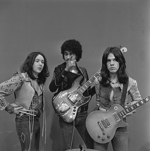 Thin_Lizzy_-_TopPop_1974_4.png