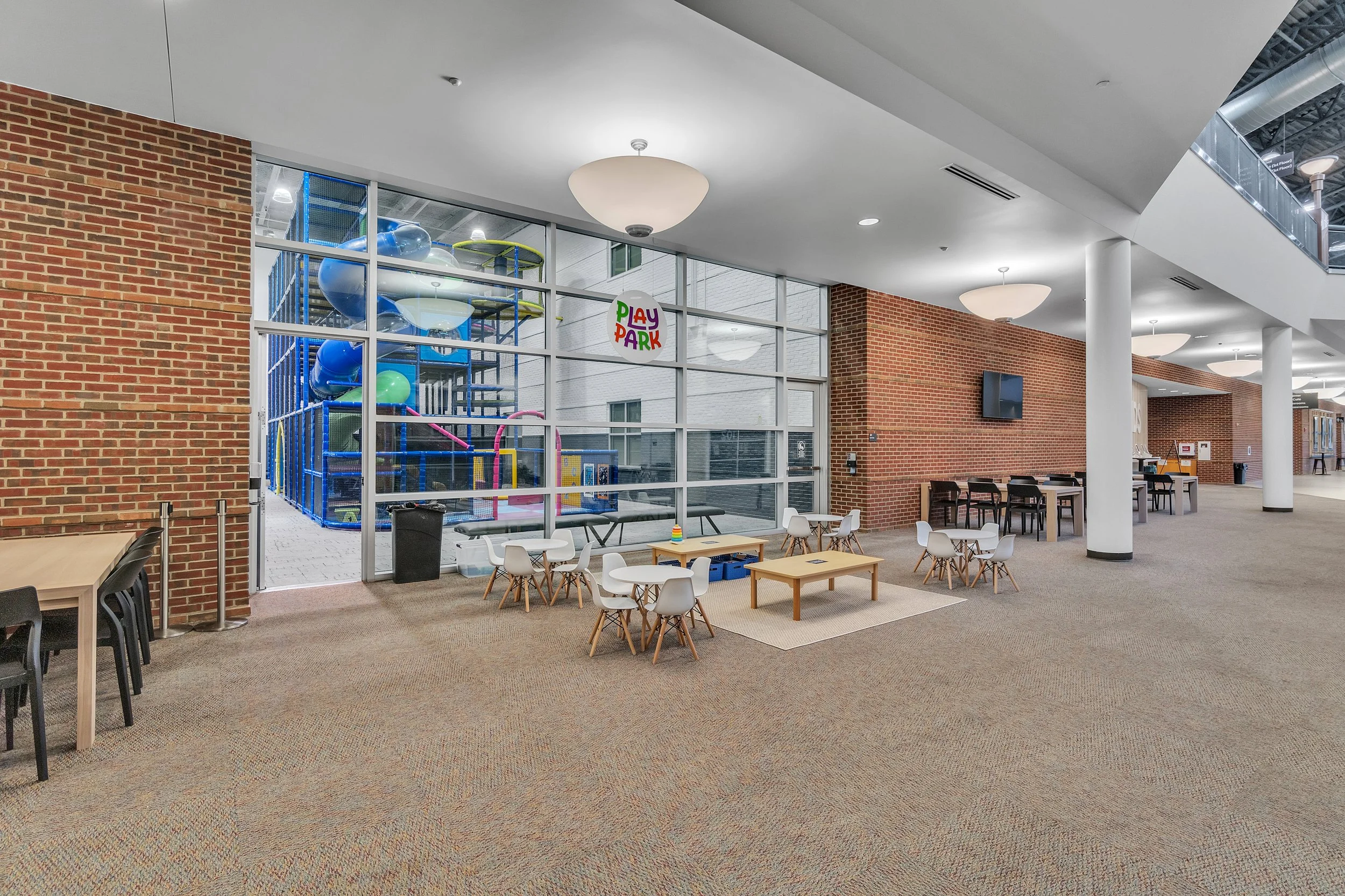 Oak Pointe-19.jpg