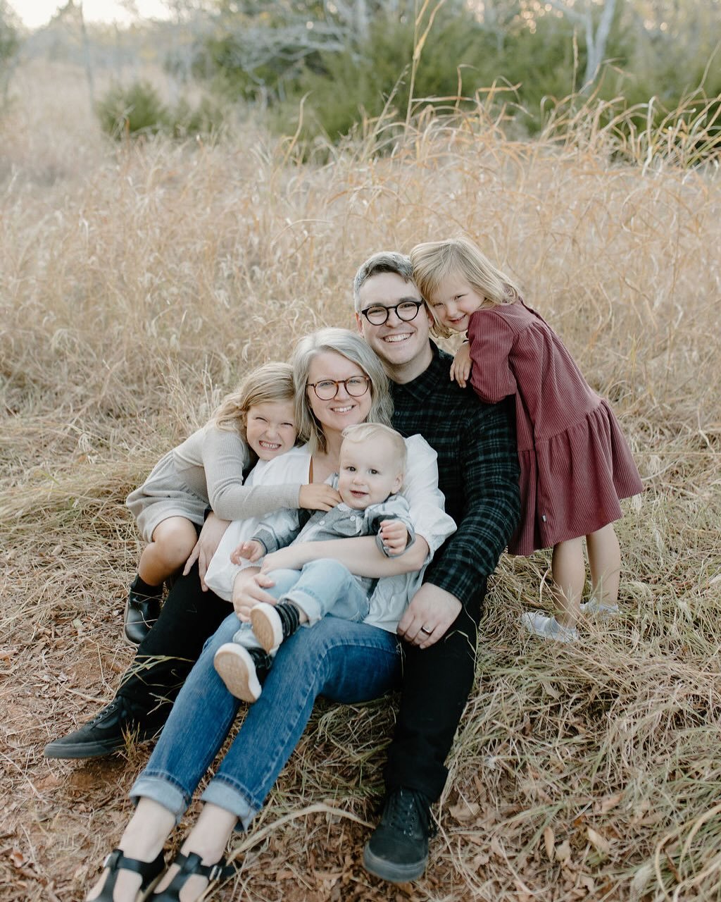 A session I look forward to every fall - the Soulsby family. 🤍