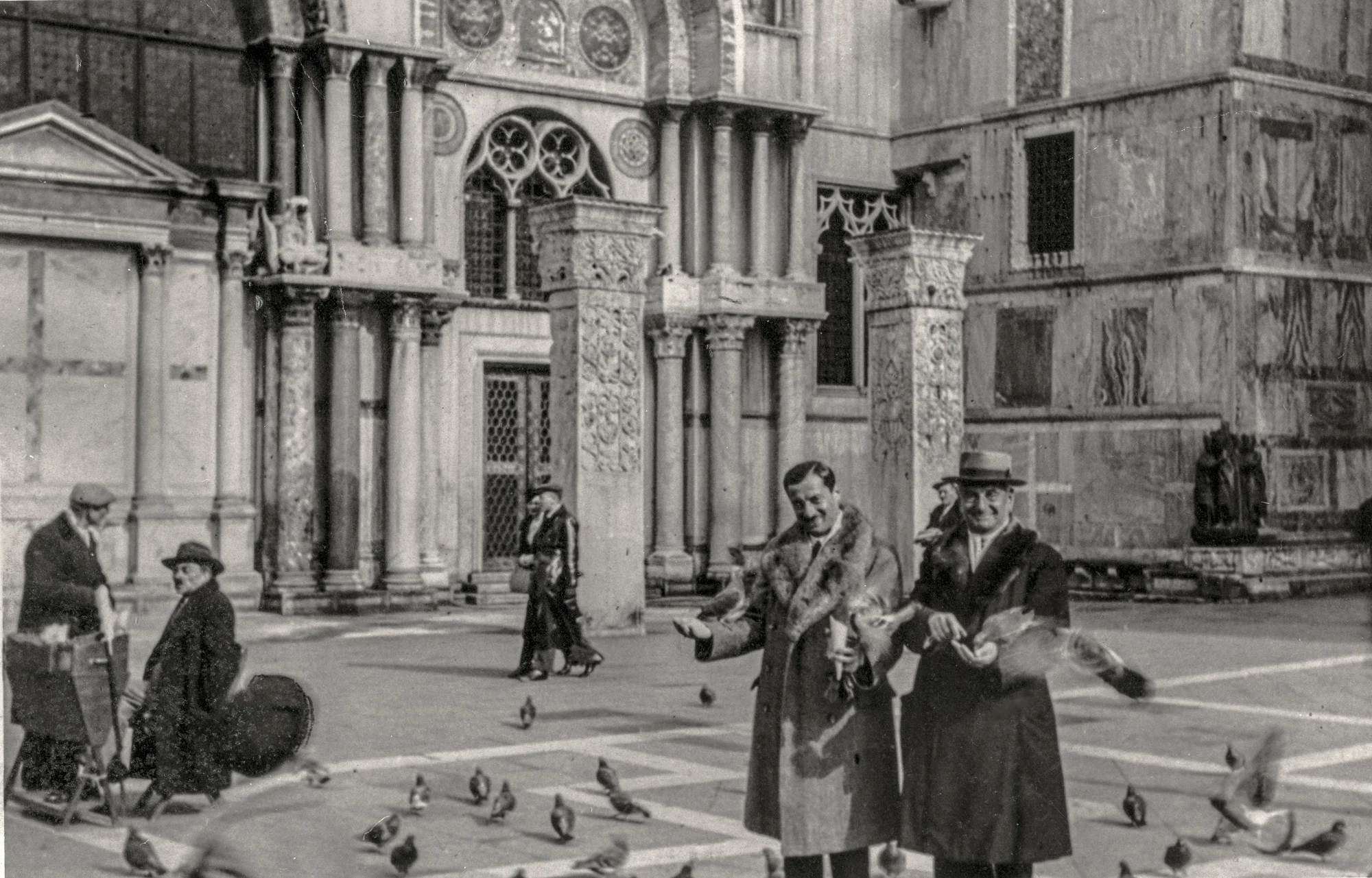 Robert and Otto Kupfer, Piazza San Marco, ca 1935.