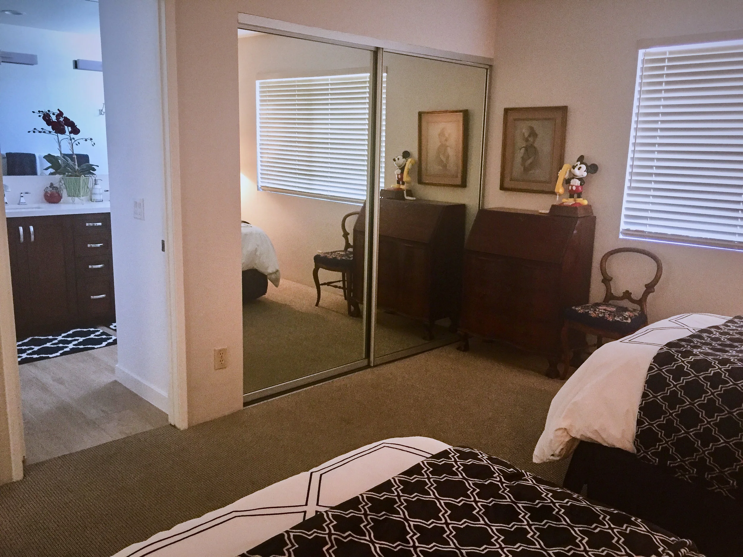 guest_bedroom_side 1.jpg