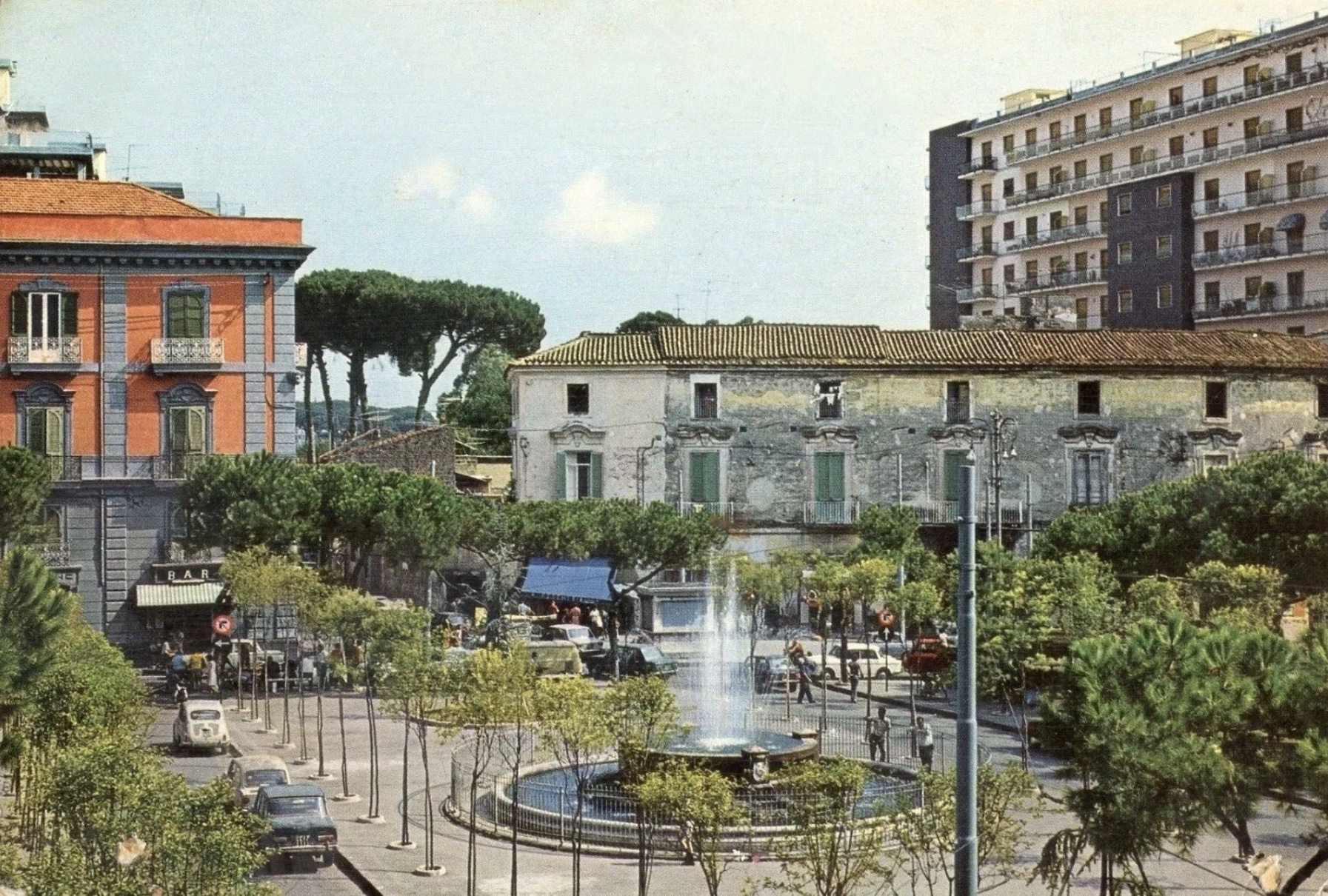 Piazza Vittorio Emanuele 2.jpg