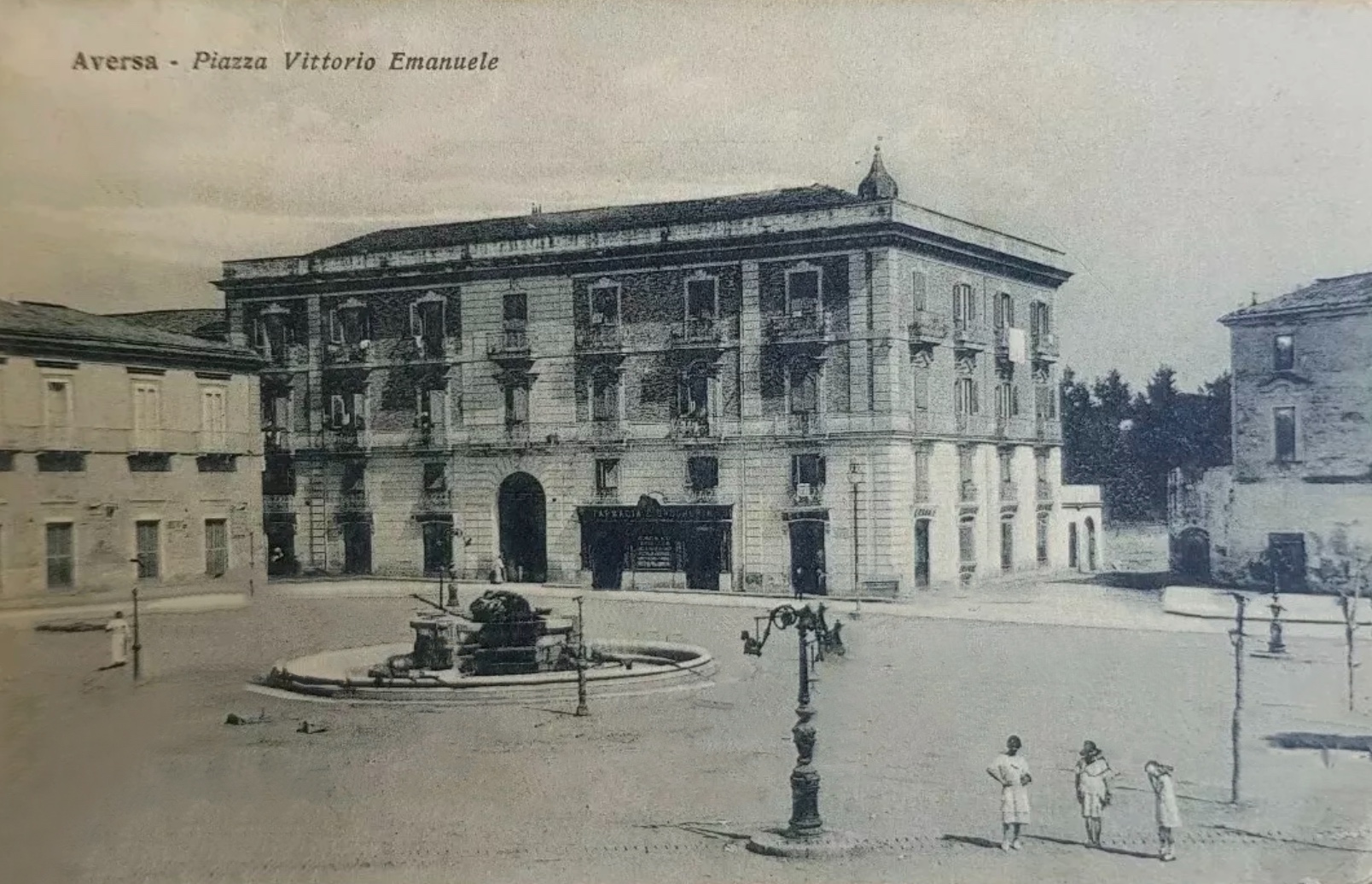 Piazza Vittorio Emanuele 3.JPEG
