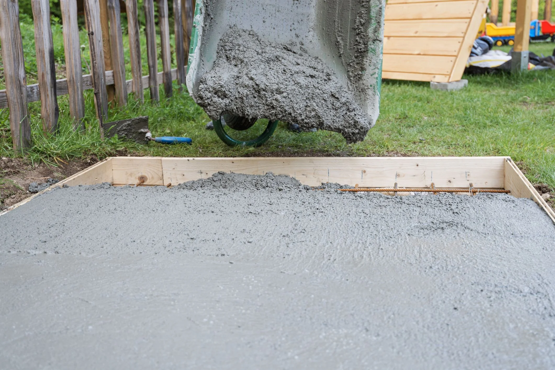 PouringConcreteSlab-715d832fef224f53a859947db1914b16.jpg