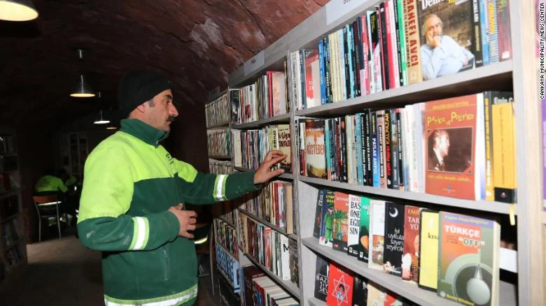 180115202712-ankara-library---05-exlarge-169.jpg