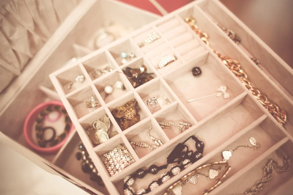 Gain more headspace by de-cluttering your closet.
