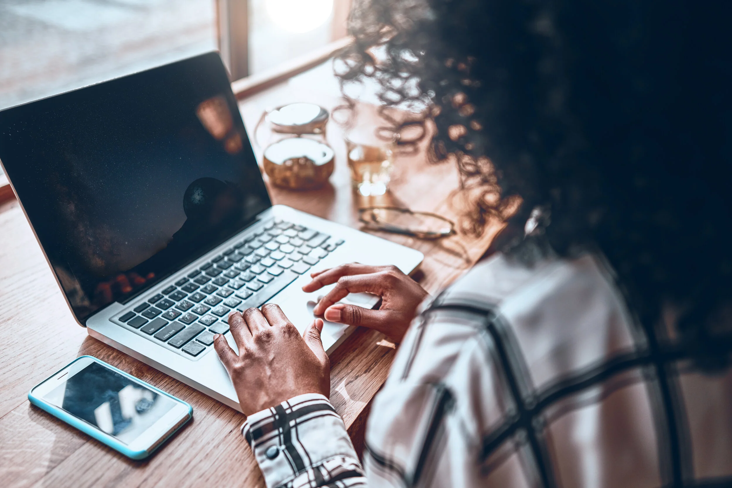 The Best Blue Light Products to Protect Your Skin