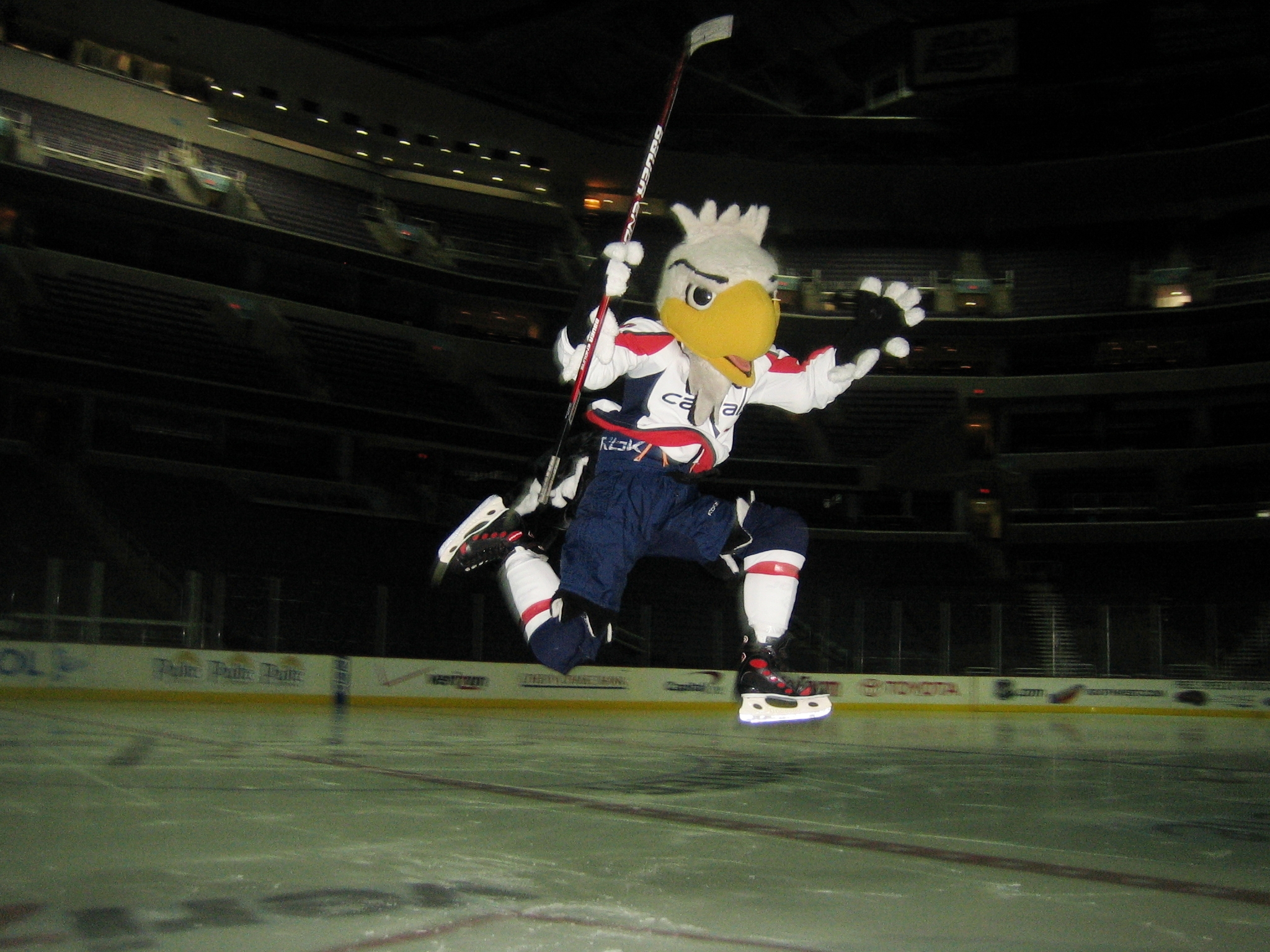 Week 49 - Mascot 028.jpg