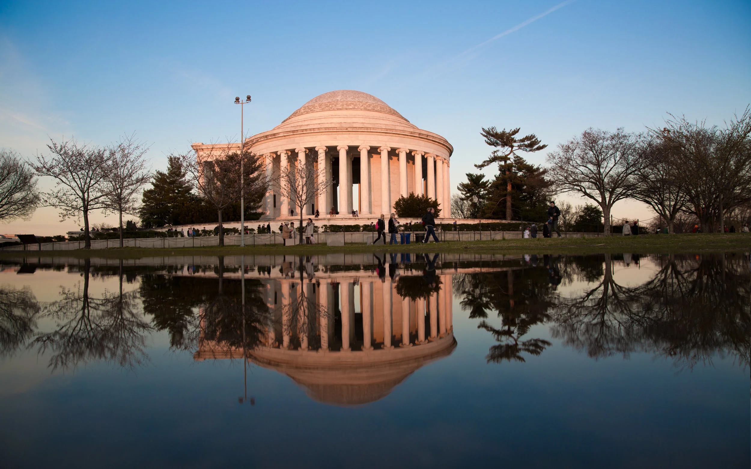 jefferson_mirror.jpg