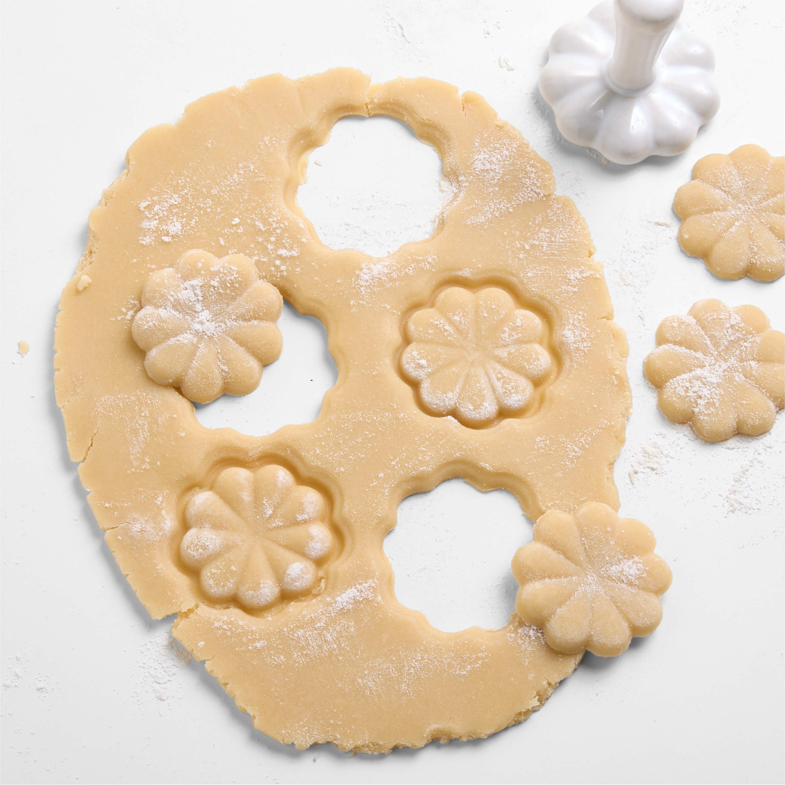 LKCrmcScallopdCookieStmpAVSSS24.jpg
