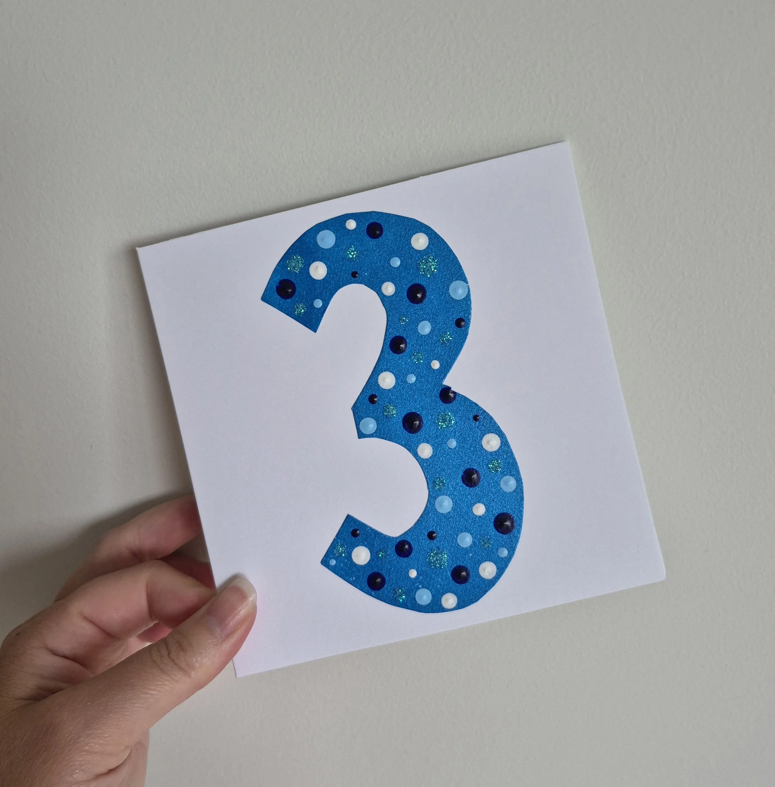 NUMBER CARD 3 - BLUE