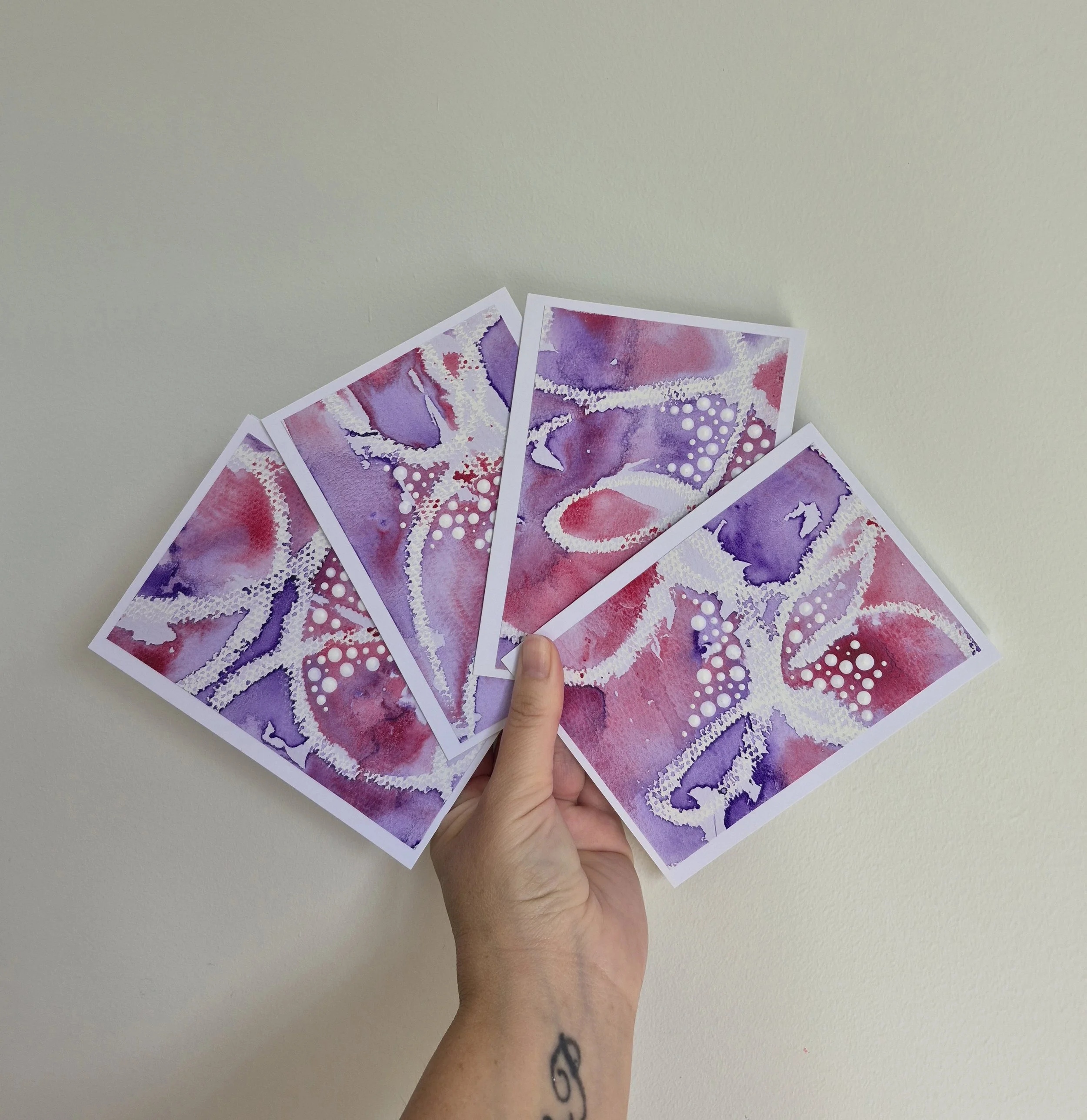 4 x WATER COLOUR - PURPLE/RED