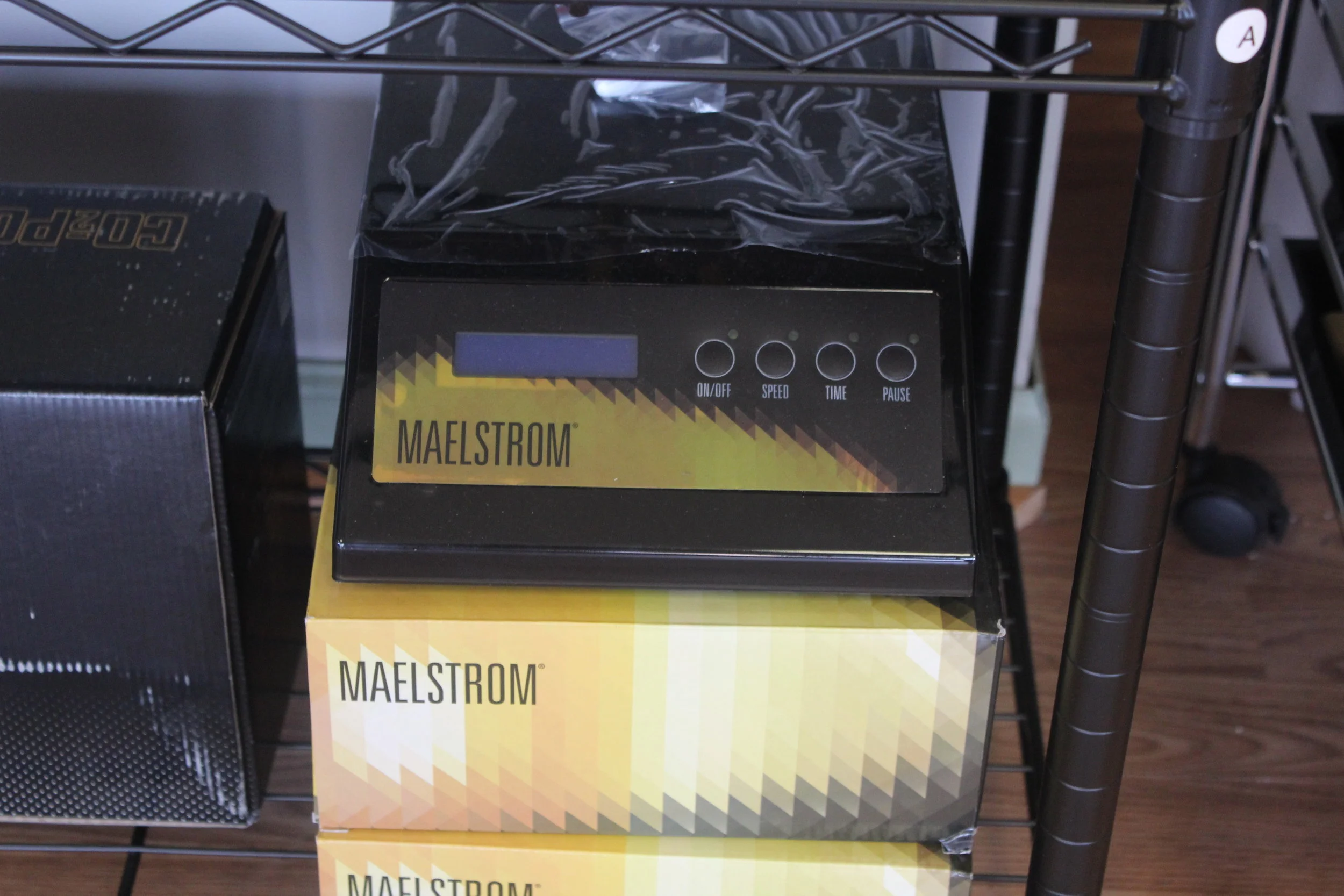 Maelstom Stir Plat