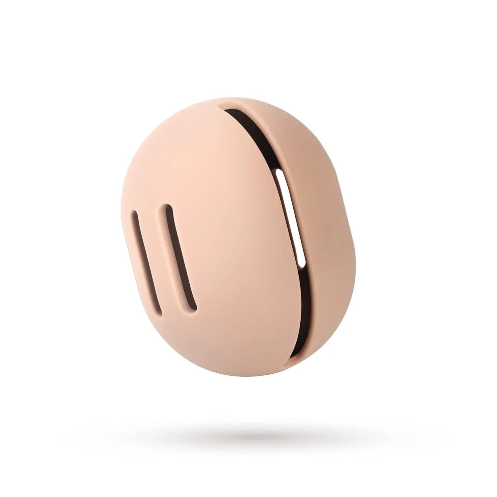 Makeup sponge holder