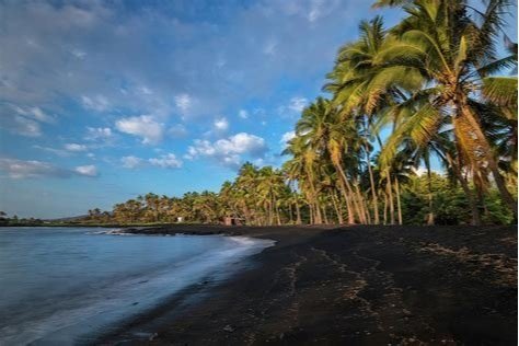Punaluu Black Sand Beach