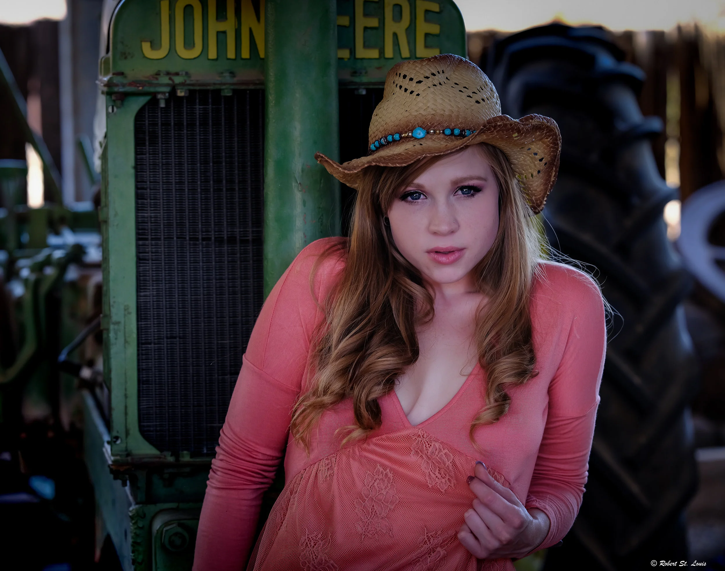 Corrine 0965-2.jpg