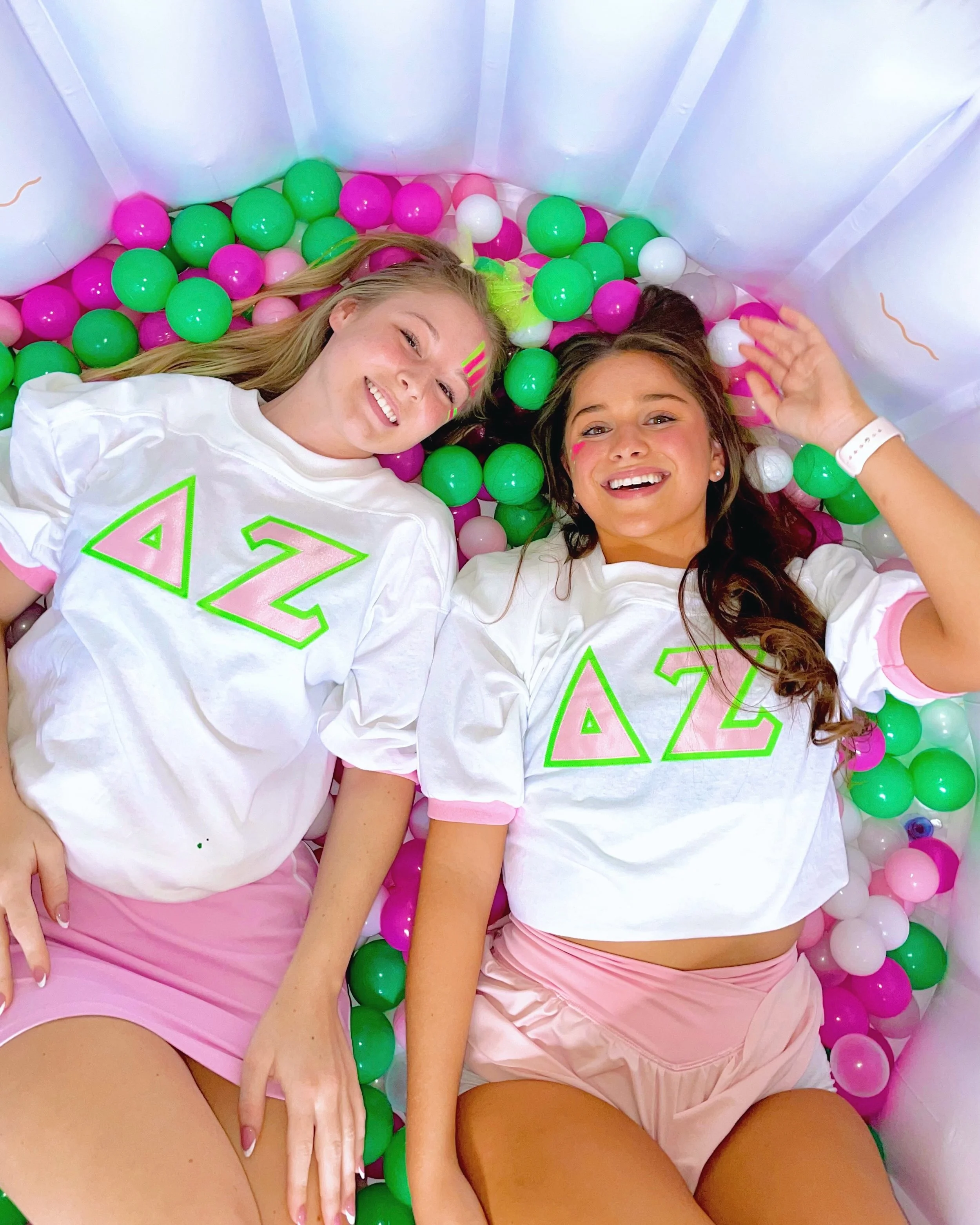 #MEETEXECMONDAY with our amazing Vice President of Membership, Emma Grace Abadie

&ldquo;Hello everyone!! My name is Emma Grace Abadie and I am so honored to be Delta Zeta&rsquo;s Vice President of Membership! I am from Baton Rouge, LA, and this fall