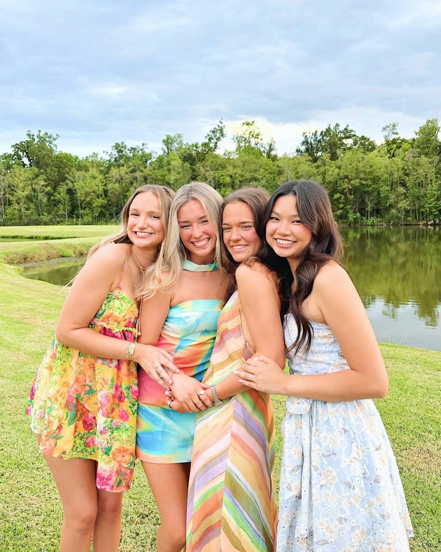 Grateful to be a Delta Zeta🌈🦋🪩

#deltazeta #dz #DKZ #lsu #GRUB