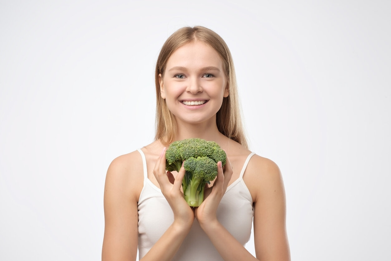 broccoli-superfood-thyroid-health.jpg