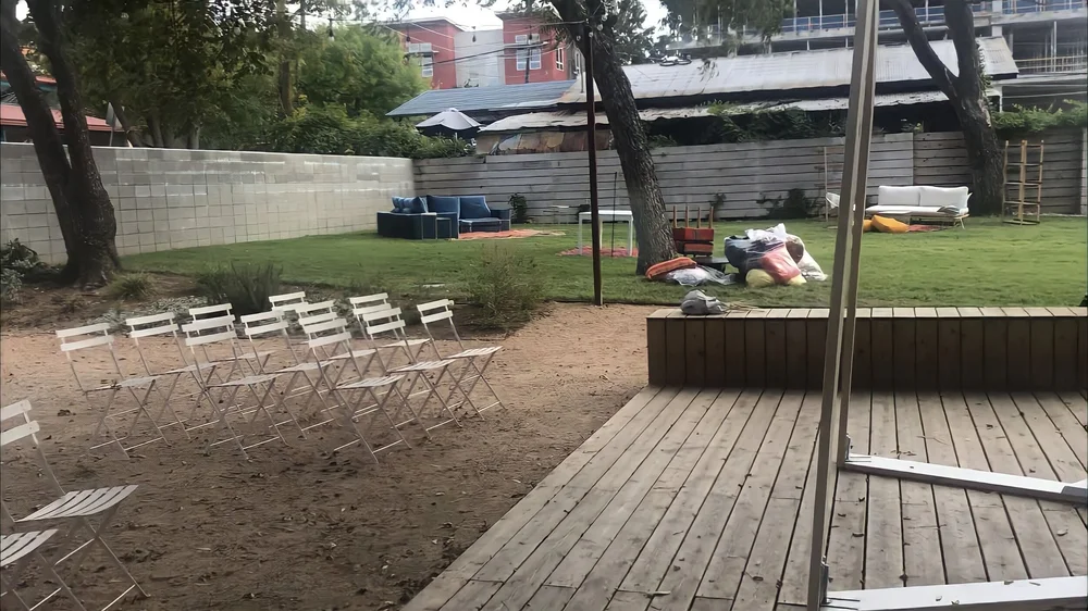  Outdoor space @ Distribution Hall. This was a cute lil area too. I was thinking about doing a half indoor half outdoor show. 
