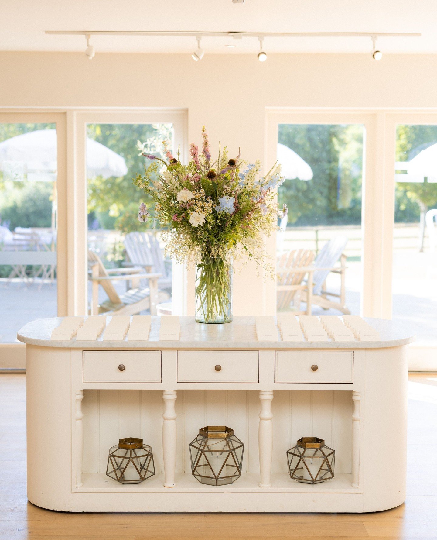 Just some of the details from this beautiful event earlier this year ✨️⁠
⁠
⁠
Thank you J&amp;V for trusting us with your vision!⁠
⁠
⁠
⁠
Planning &amp; design: @oliveskyevents⁠
Florals: @artistically_twisted_london⁠
Production: @pr_live_⁠
DJ: @naqente