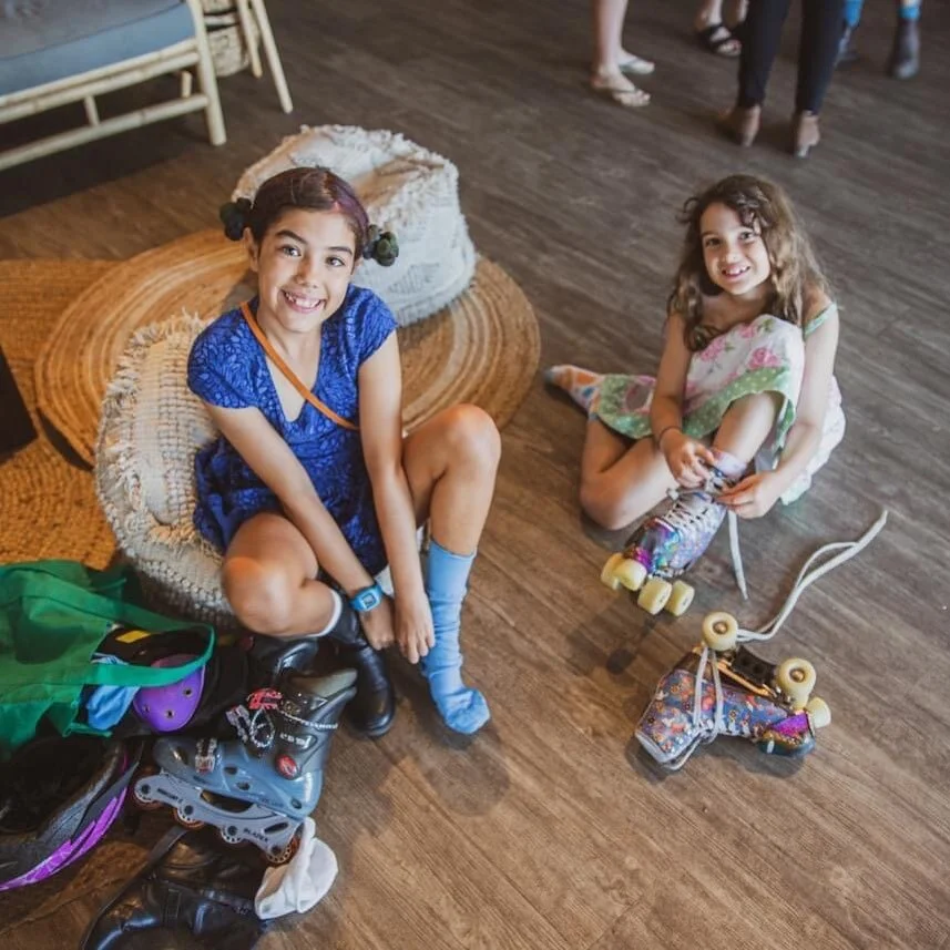 Tomorrow we have the rollerdisco @woolgoolgaperformingarts 🛼🕺🌸 limited spots available, get ya ticket😍 link in bio. Theme is: Dress to Impress💃