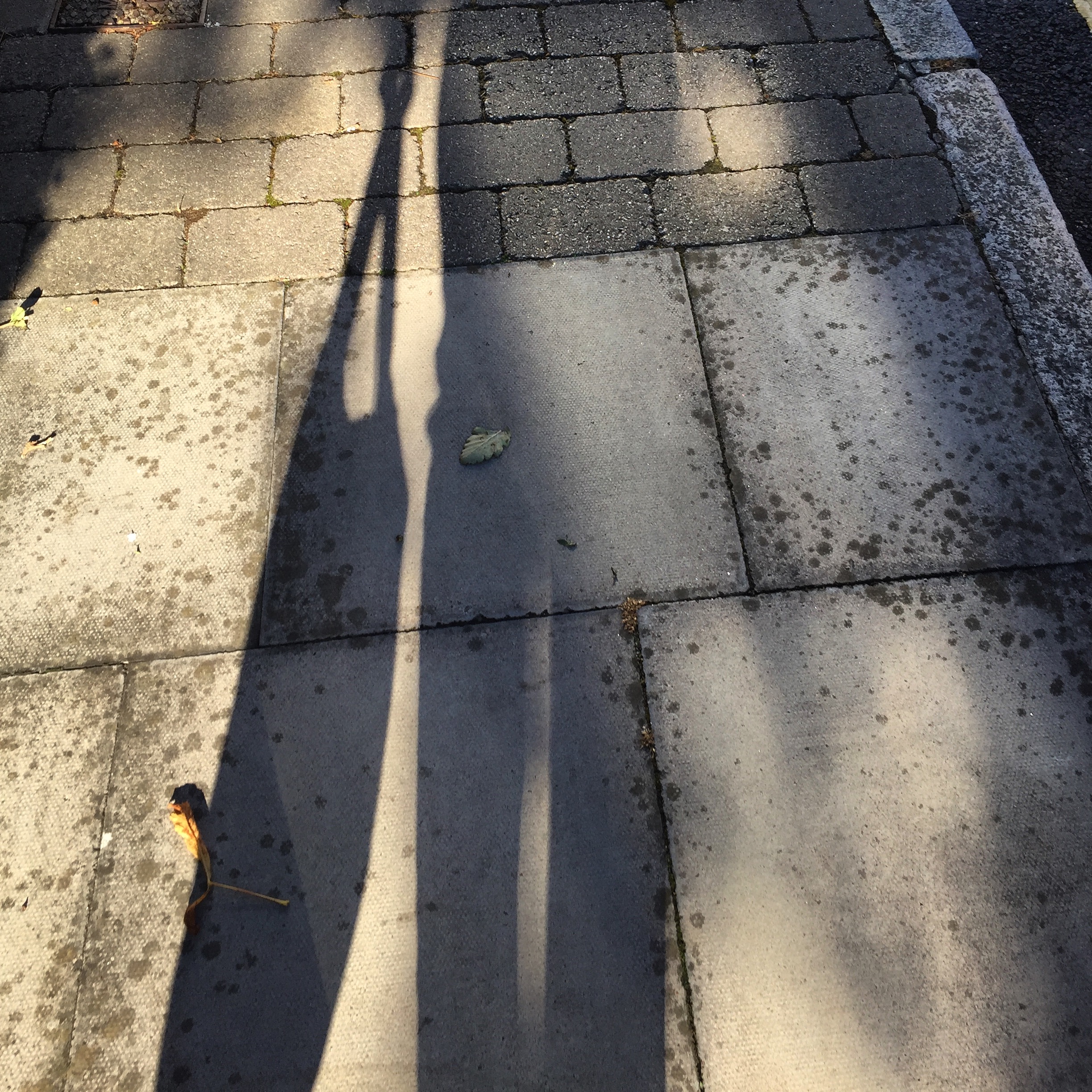 It's raining in London