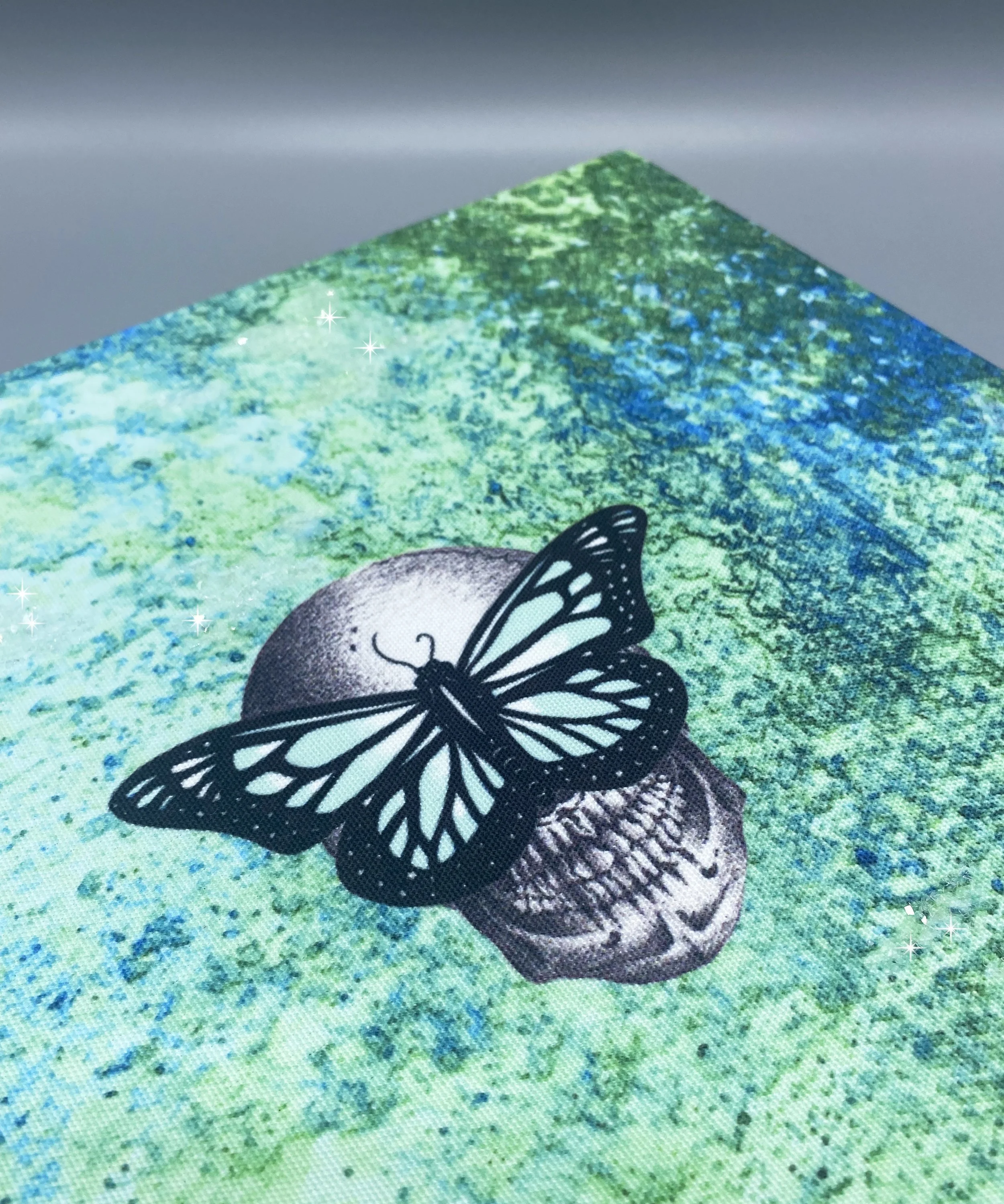 Turquoise Skull close up .jpg