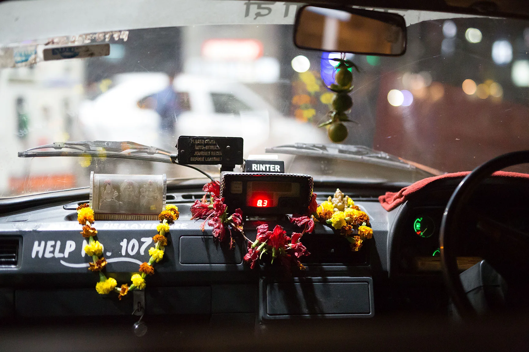 taxi_calcutta.jpg