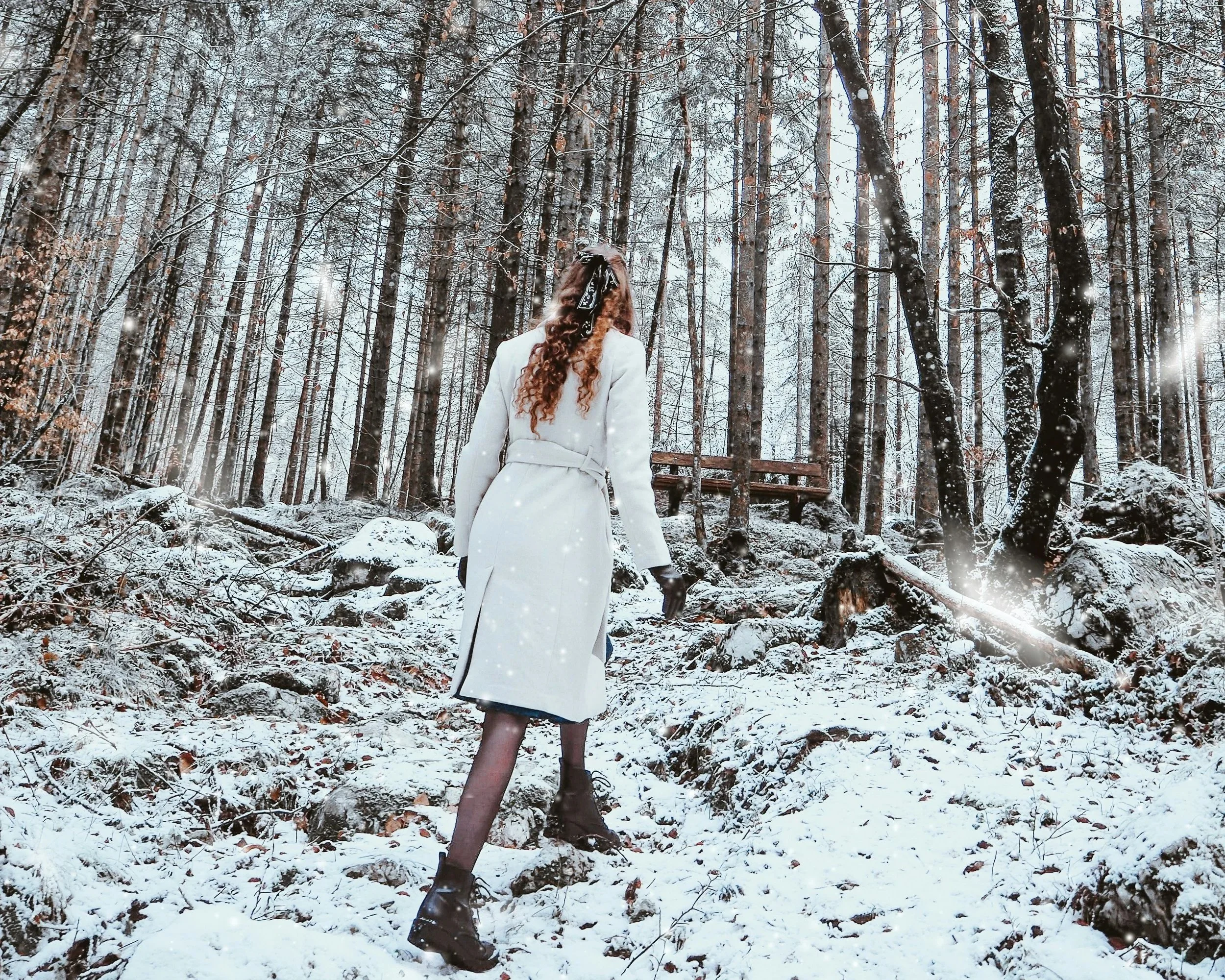 EMBRACING NATURE AT CHRISTMAS