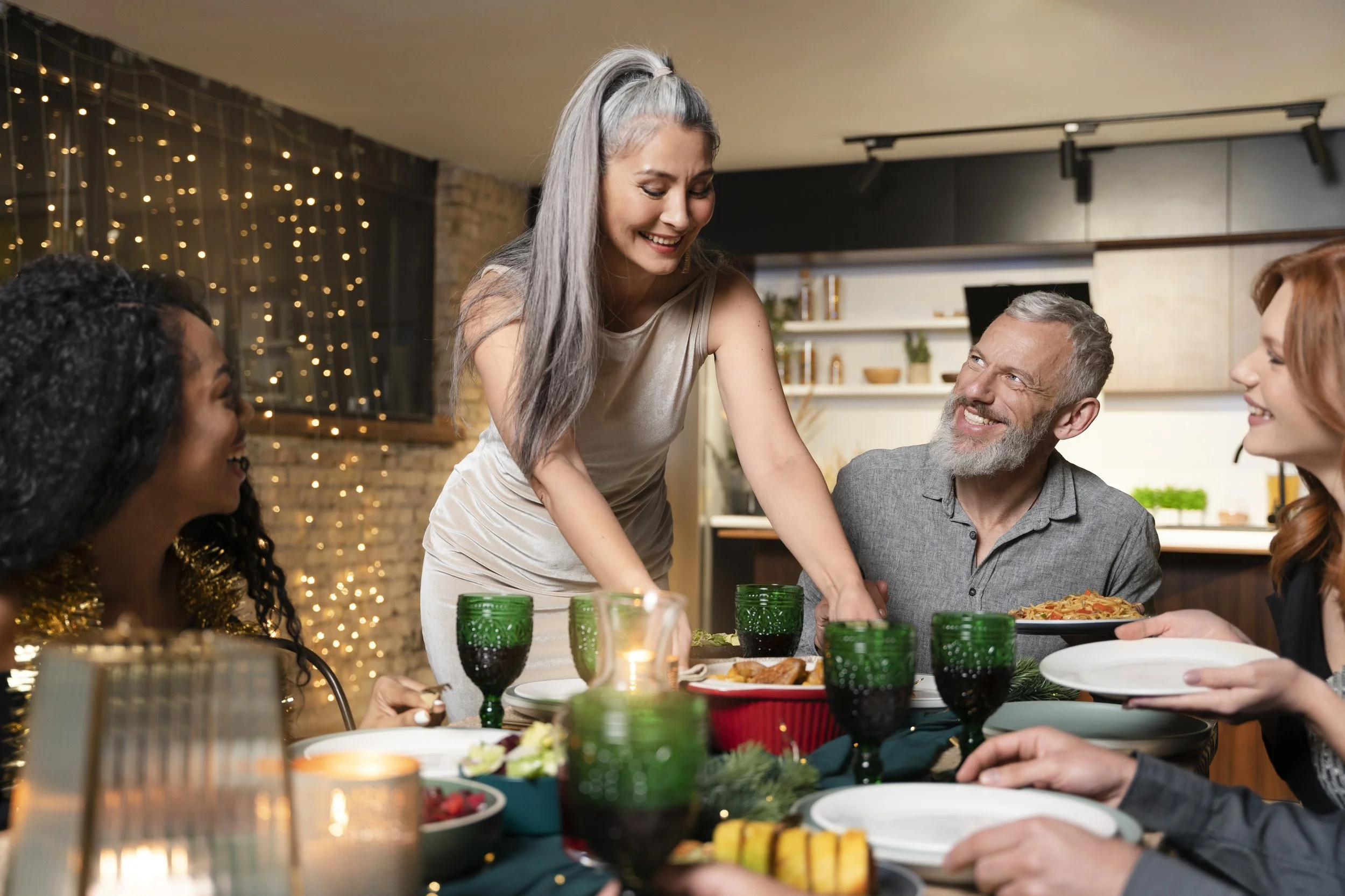 HAVE AN AMAZING NEW YEAR AND STAY IN!