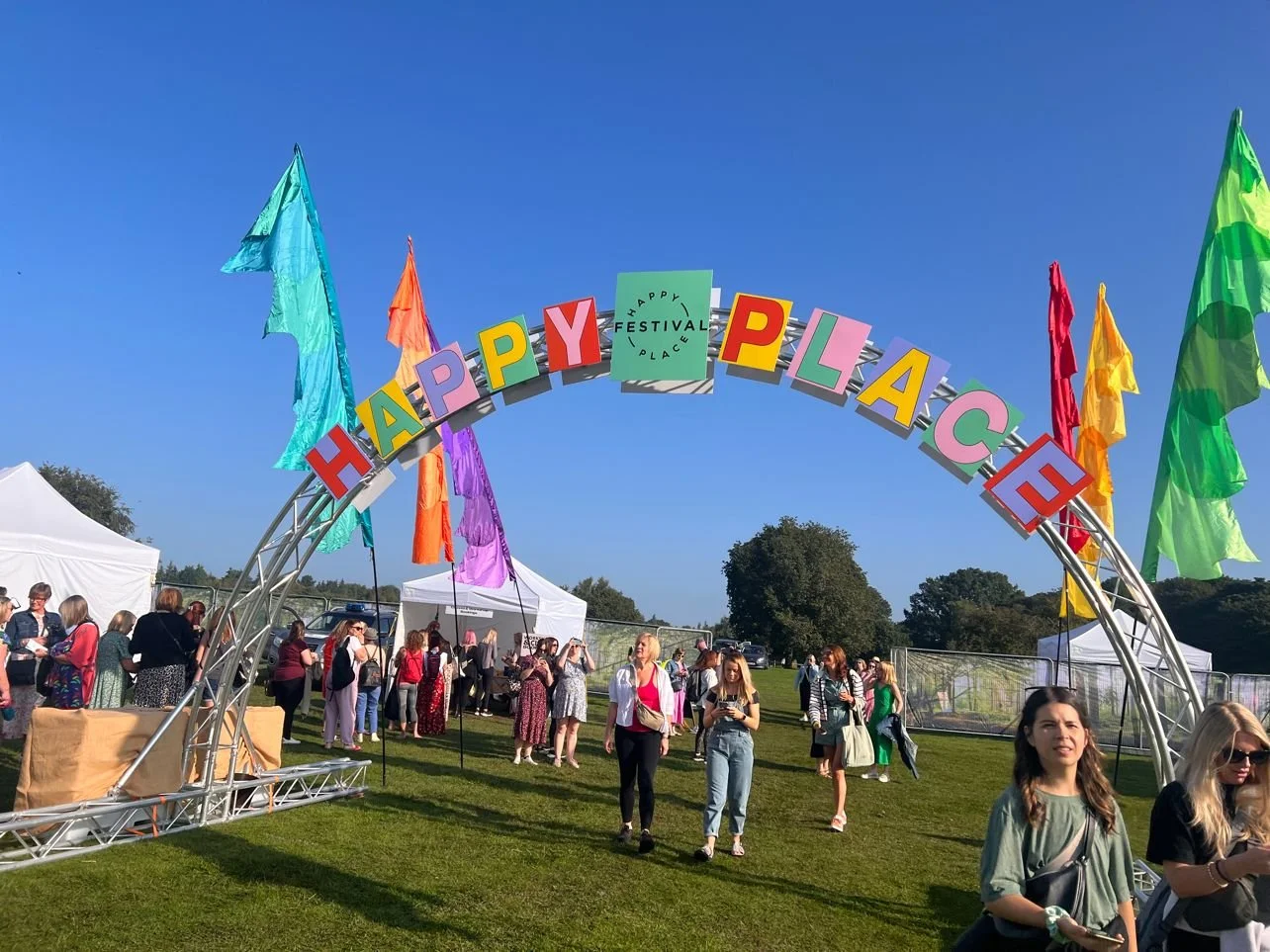 FIND YOUR HAPPY PLACE
