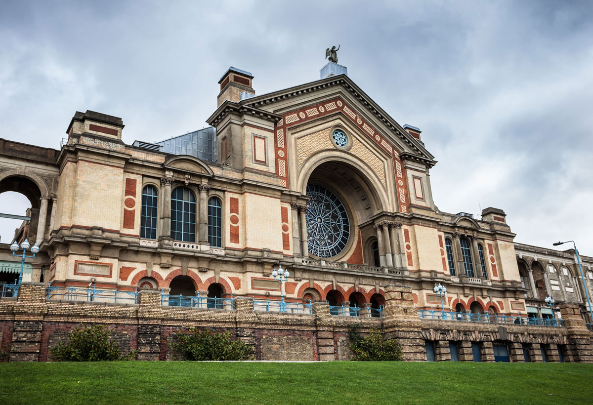 AllyPally.jpg