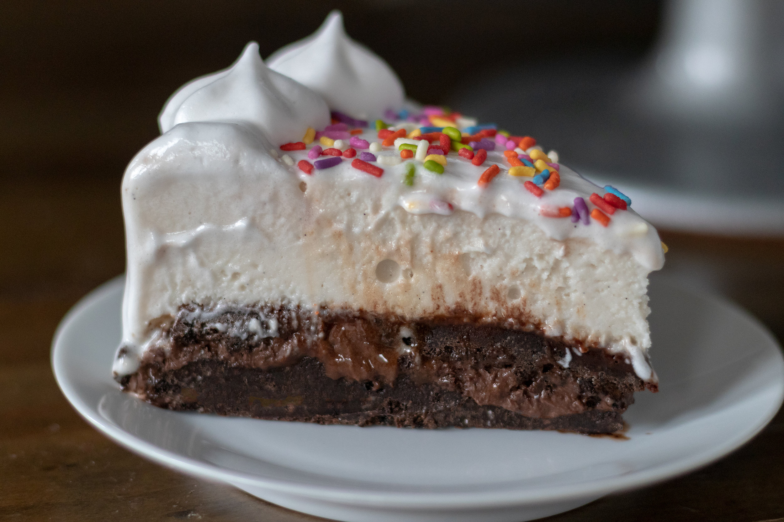 Nostalgic Vegan Ice Cream Cake (Dairy Queen) — 86 Eats