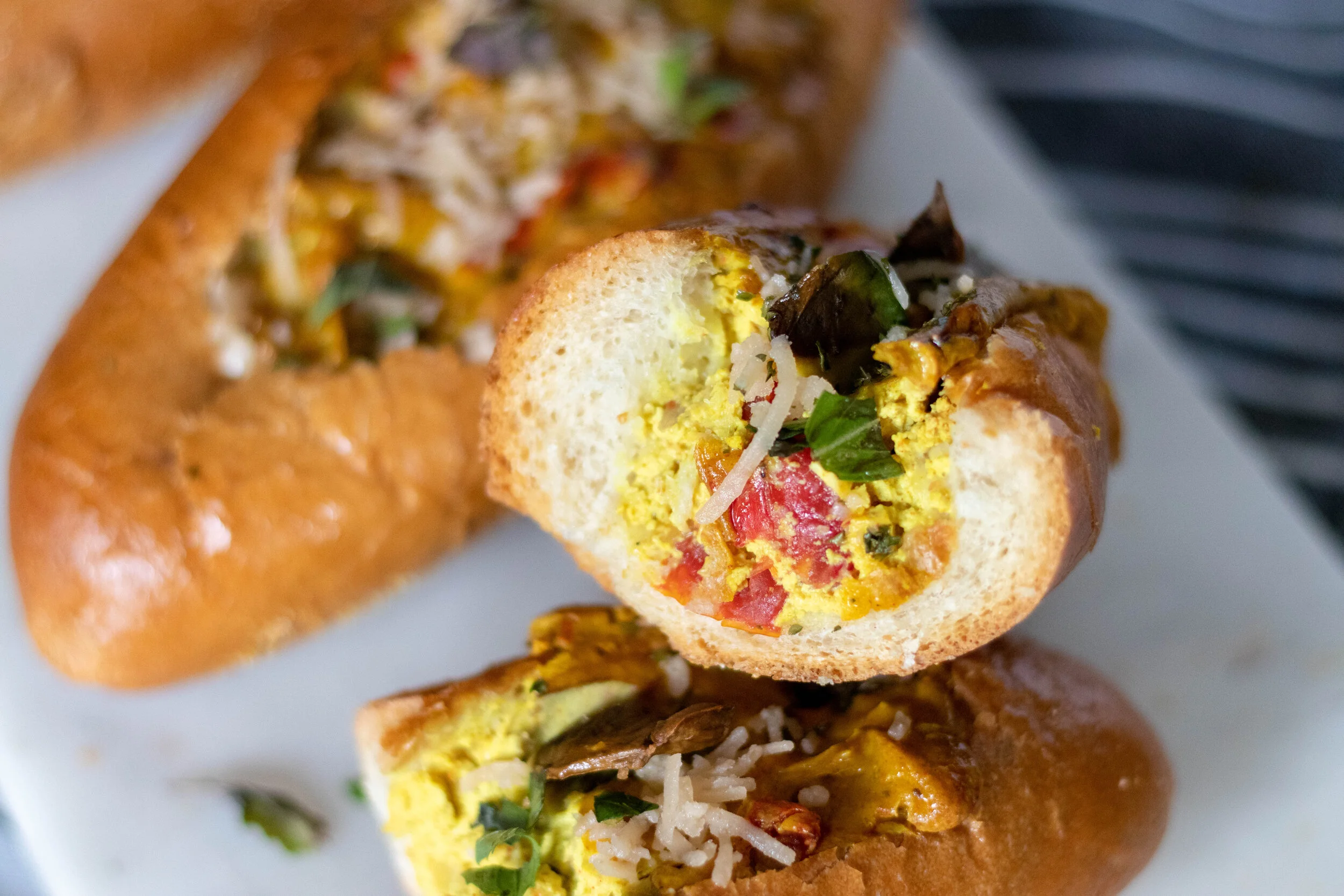 easy-vegan-quiche-bread-boats-2.jpg